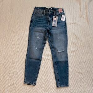 🤍New Celebrity Pink Skinny Curvy Jeans🤍